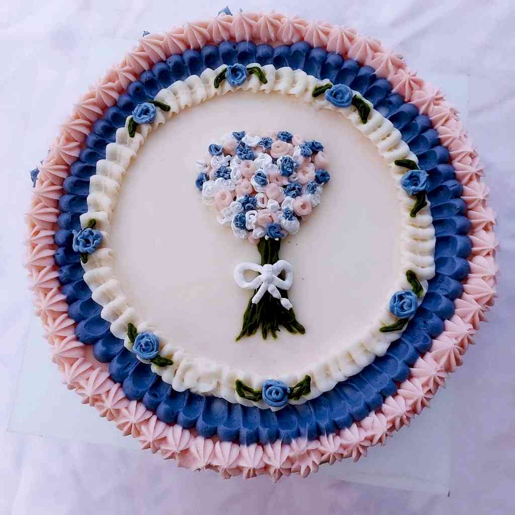 Aynı gün içinde teslim için 07:00 - 18:00 saatleri arasında sipariş verebilirsiniz
Not : Özel Tasarım Pastalar İçin 2 Gün Önce Sipariş Verebilirsiniz