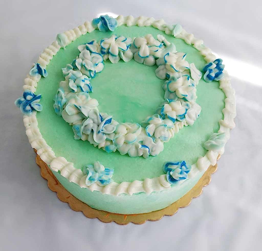 Aynı gün içinde teslim için 07:00 - 18:00 saatleri arasında sipariş verebilirsiniz
Not : Özel Tasarım Pastalar İçin 2 Gün Önce Sipariş Verebilirsiniz