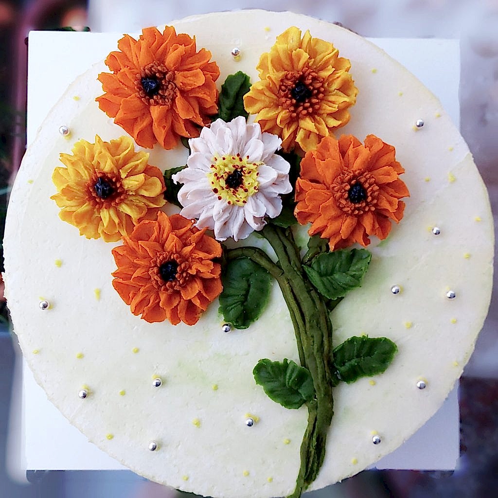 Aynı gün içinde teslim için 07:00 - 18:00 saatleri arasında sipariş verebilirsiniz
Not : Özel Tasarım Pastalar İçin 2 Gün Önce Sipariş Verebilirsiniz