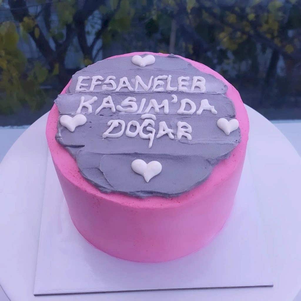 Aynı gün içinde teslim için 07:00 - 18:00 saatleri arasında sipariş verebilirsiniz
Not : Özel Tasarım Pastalar İçin 2 Gün Önce Sipariş Verebilirsiniz