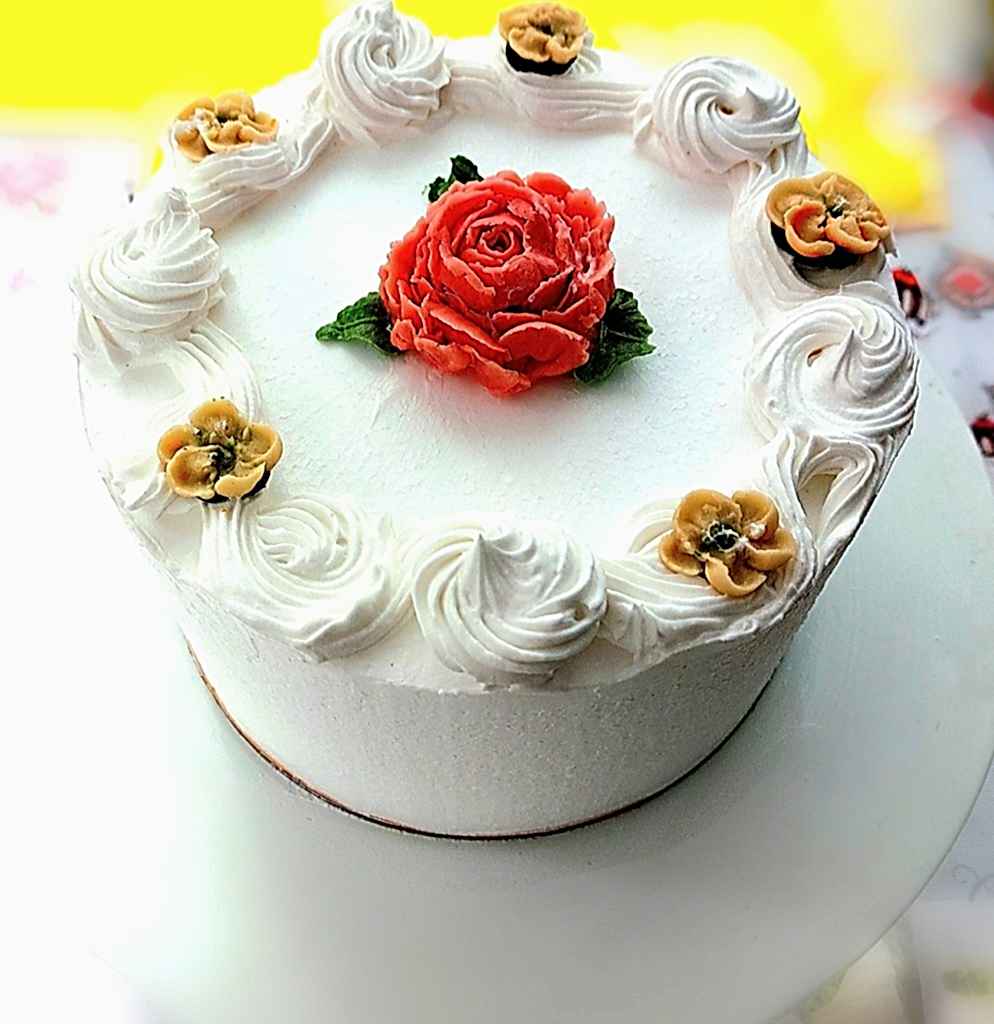 Aynı gün içinde teslim için 07:00 - 18:00 saatleri arasında sipariş verebilirsiniz
Not : Özel Tasarım Pastalar İçin 2 Gün Önce Sipariş Verebilirsiniz