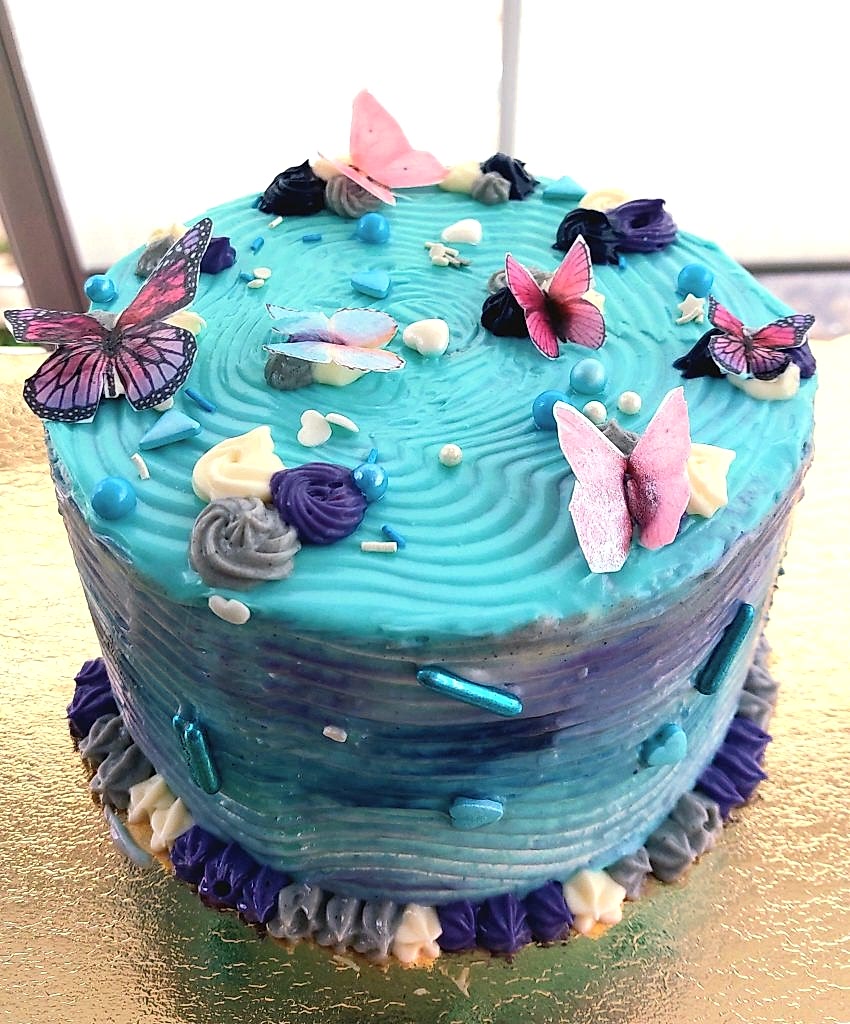 Aynı gün içinde teslim için 07:00 - 18:00 saatleri arasında sipariş verebilirsiniz
Not : Özel Tasarım Pastalar İçin 2 Gün Önce Sipariş Verebilirsiniz