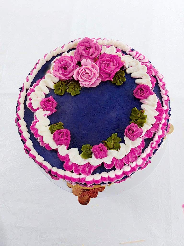 Aynı gün içinde teslim için 07:00 - 18:00 saatleri arasında sipariş verebilirsiniz
Not : Özel Tasarım Pastalar İçin 2 Gün Önce Sipariş Verebilirsiniz