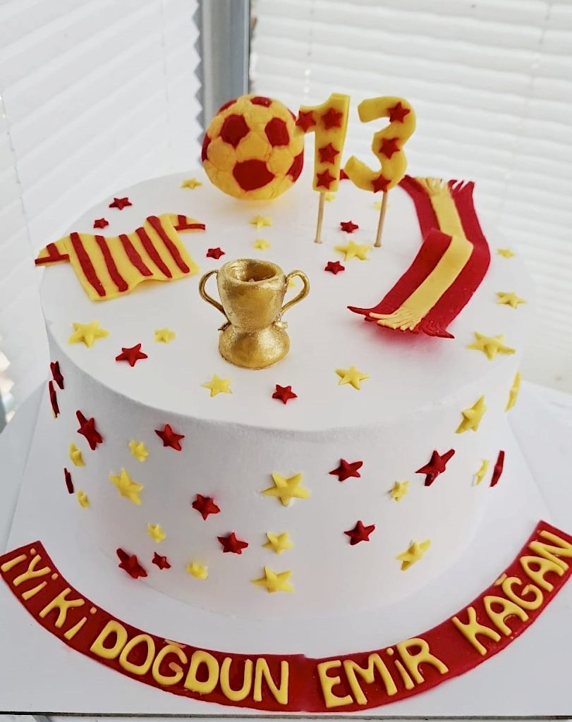 Aynı gün içinde teslim için 07:00 - 18:00 saatleri arasında sipariş verebilirsiniz
Not : Özel Tasarım Pastalar İçin 2 Gün Önce Sipariş Verebilirsiniz