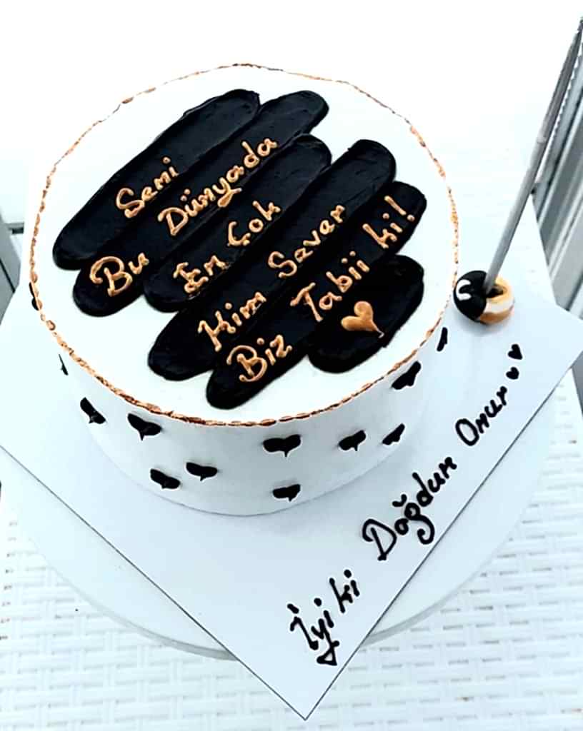 Aynı gün içinde teslim için 07:00 - 18:00 saatleri arasında sipariş verebilirsiniz
Not : Özel Tasarım Pastalar İçin 2 Gün Önce Sipariş Verebilirsiniz