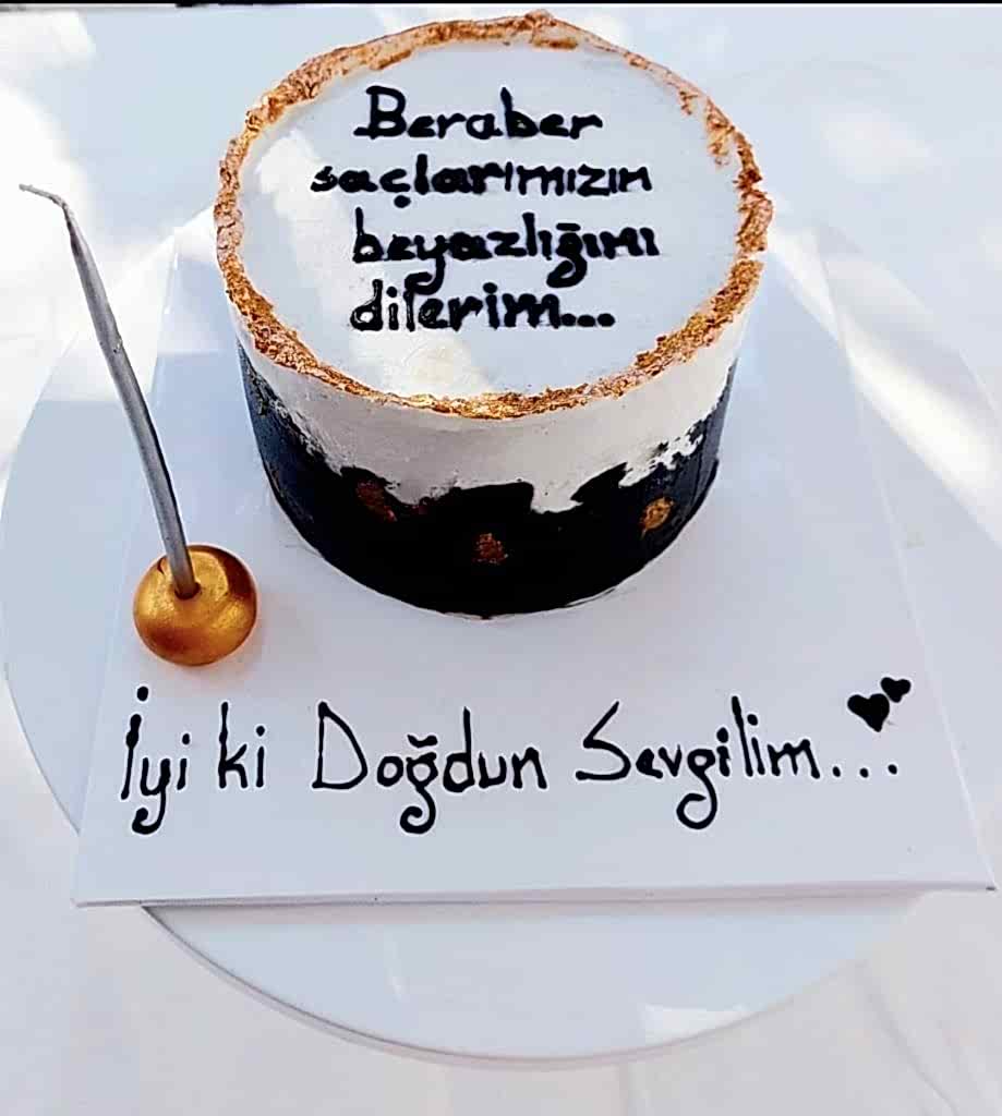 Aynı gün içinde teslim için 07:00 - 18:00 saatleri arasında sipariş verebilirsiniz
Not : Özel Tasarım Pastalar İçin 2 Gün Önce Sipariş Verebilirsiniz