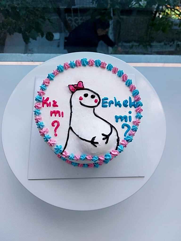 Aynı gün içinde teslim için 07:00 - 18:00 saatleri arasında sipariş verebilirsiniz
Not : Özel Tasarım Pastalar İçin 2 Gün Önce Sipariş Verebilirsiniz